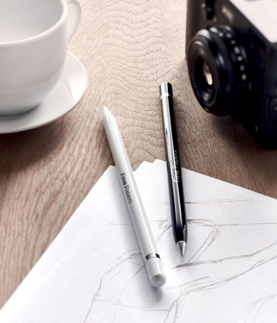 Penna in alluminio a lunga durata senza inchiostro.