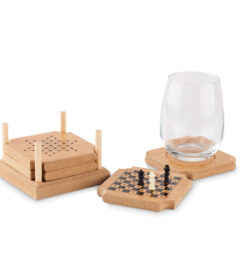 Set di 4 sottobicchieri in sughero e MDF con un set di 4 giochi